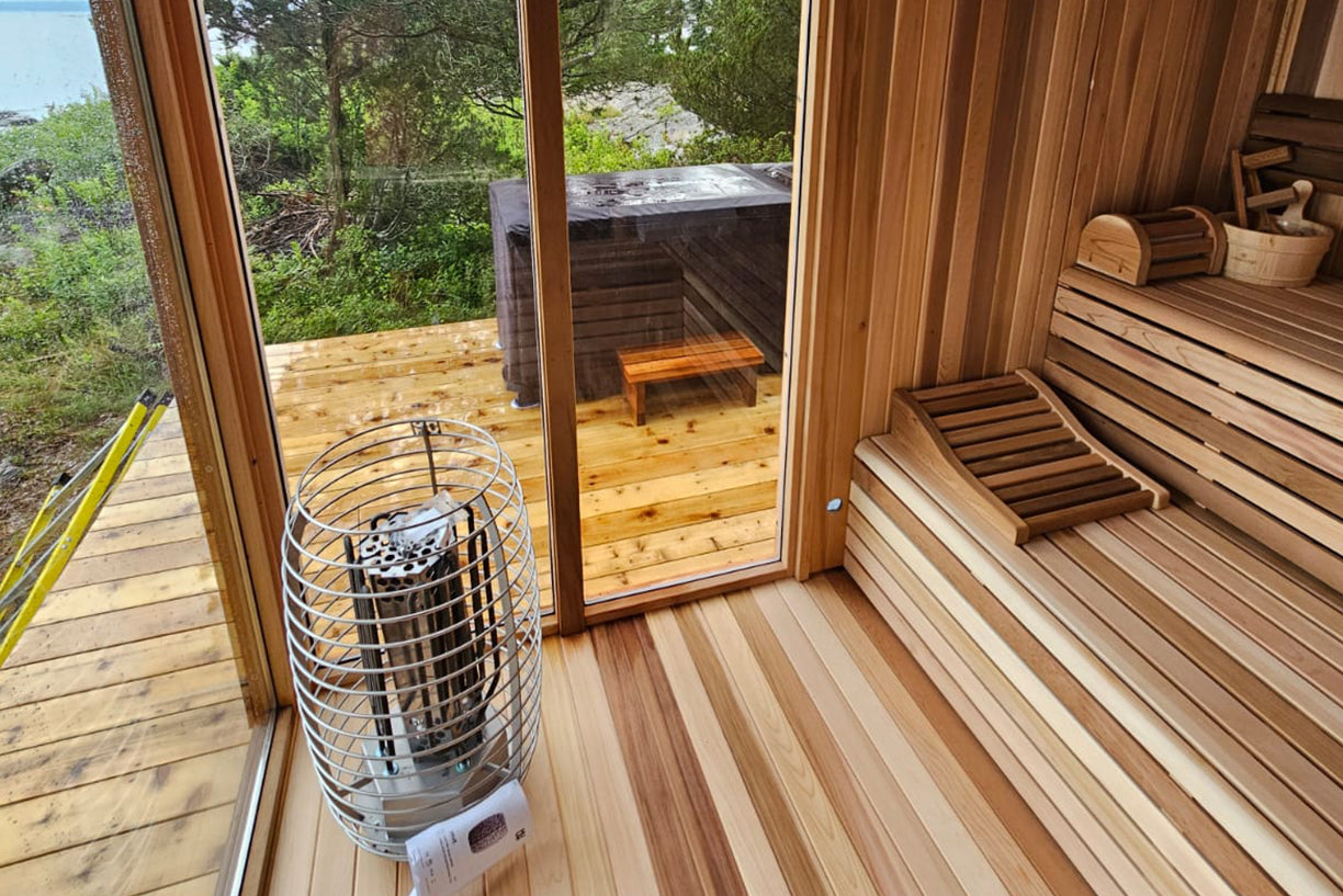 Orion - Red cedar wood