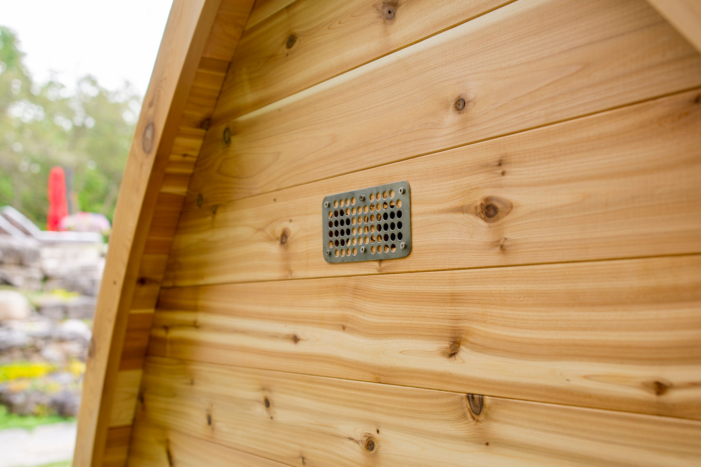 POD sauna with porch