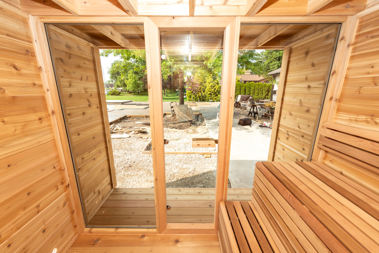 Cube pur avec porche - Bois de cèdre rouge