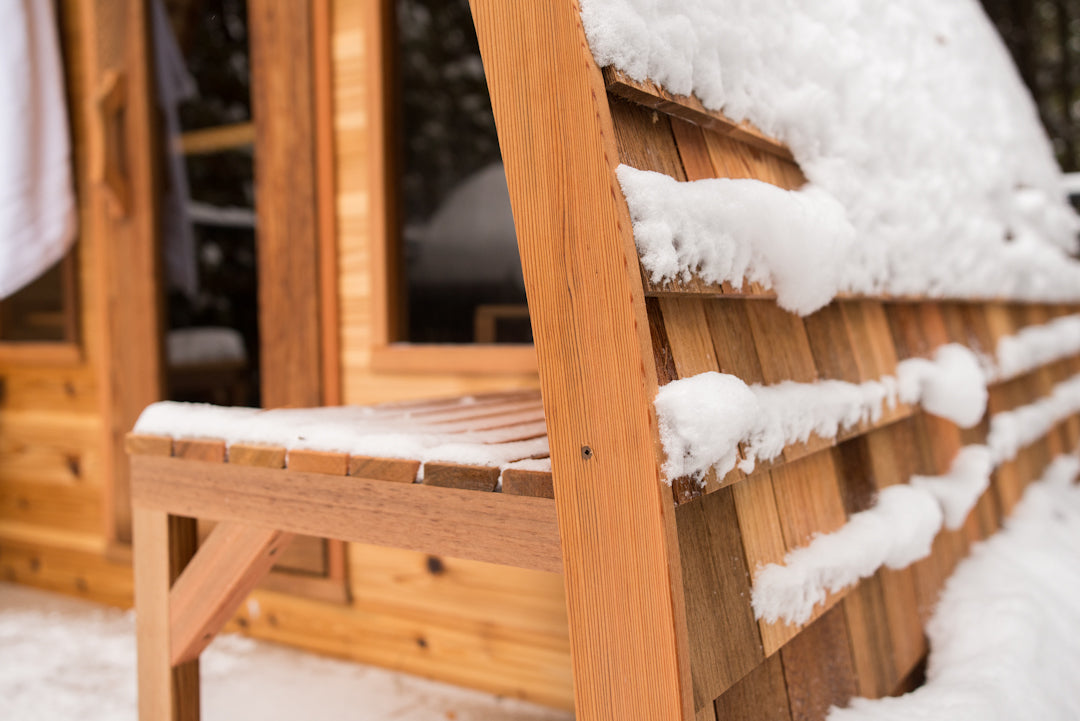 Pod with Porch and Changeroom - Red cedar wood