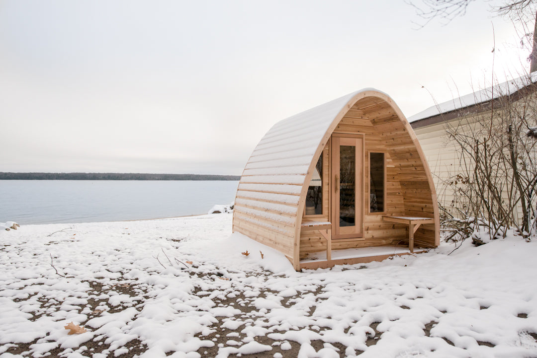 Pod with Porch and Changeroom - Red cedar wood