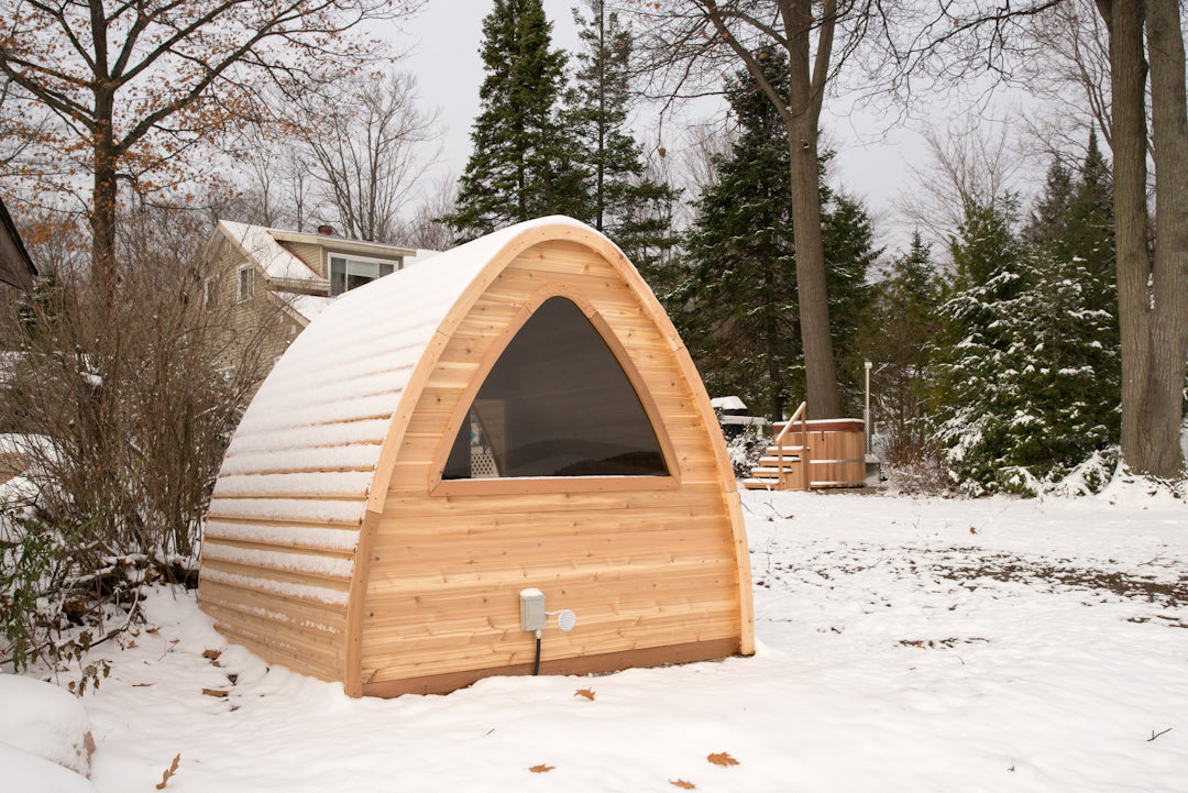 Pod with Porch and Changeroom - Red cedar wood