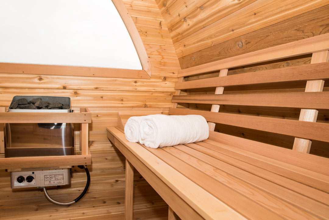 Pod with Porch and Changeroom - Red cedar wood